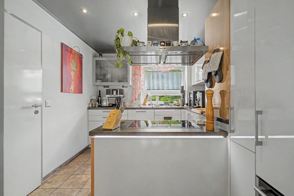HUST Immobilien GmbH & Co. KG - Immobilienangebot - Ettlingen / Oberweier - Alle - Großzügiges Reihenendhaus mit Garten – ideal für die ganze Familie in Ettlingen-Oberweier
