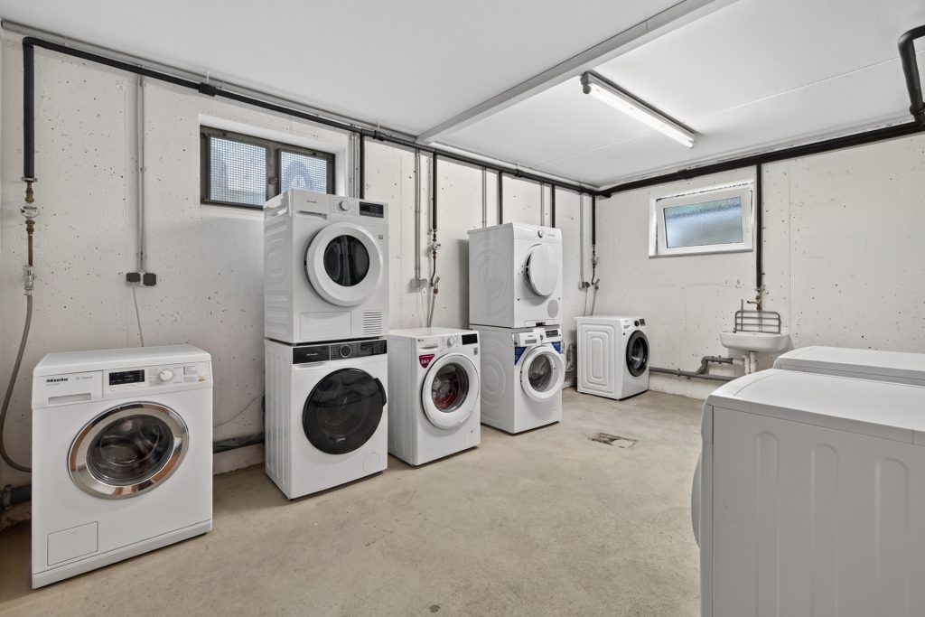 HUST Immobilien GmbH & Co. KG - Immobilienangebot - Eggenstein-Leopoldshafen - Wohnungen - Vermietete 2-Zimmer-Wohnung mit Balkon, Stellplatz und Keller – Kapitalanlage in Eggenstein-Leopoldshafen