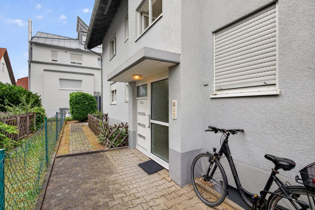 HUST Immobilien GmbH & Co. KG - Immobilienangebot - Eggenstein-Leopoldshafen - Wohnungen - Vermietete 2-Zimmer-Wohnung mit Balkon, Stellplatz und Keller – Kapitalanlage in Eggenstein-Leopoldshafen