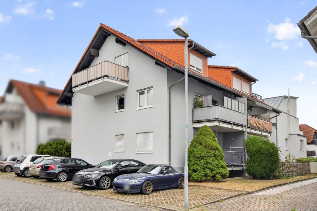 HUST Immobilien GmbH & Co. KG - Immobilienangebot - Eggenstein-Leopoldshafen - Wohnungen - Vermietete 2-Zimmer-Wohnung mit Balkon, Stellplatz und Keller – Kapitalanlage in Eggenstein-Leopoldshafen
