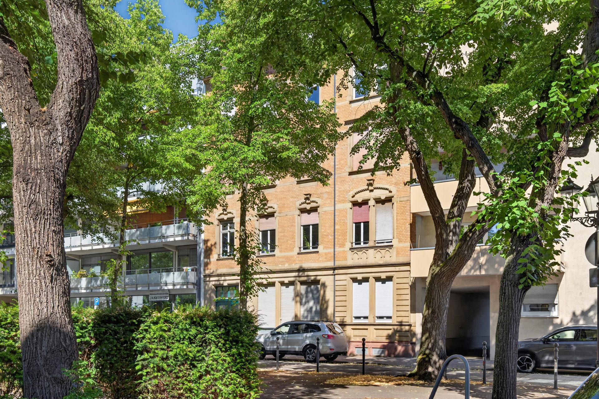 HUST Immobilien GmbH & Co. KG - Immobilienangebot - Karlsruhe-Mühlburg - Wohnungen - Bezugsfreie 3-Zimmer-Wohnung mit Altbauflair in Mühlburg