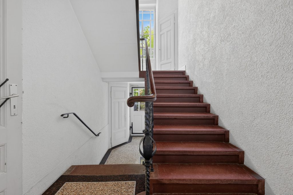 HUST Immobilien GmbH & Co. KG - Immobilienangebot - Karlsruhe-Mühlburg - Wohnungen - Bezugsfreie 3-Zimmer-Wohnung mit Altbauflair in Mühlburg