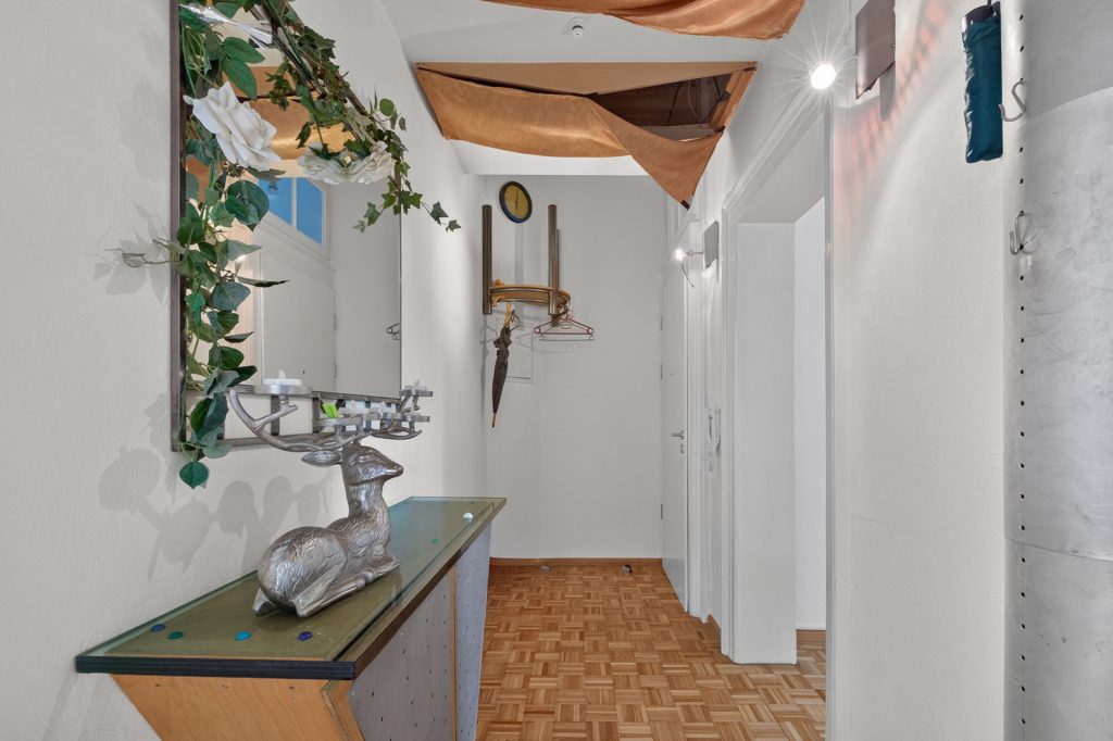 HUST Immobilien GmbH & Co. KG - Immobilienangebot - Karlsruhe-Mühlburg - Wohnungen - Bezugsfreie 3-Zimmer-Wohnung mit Altbauflair in Mühlburg
