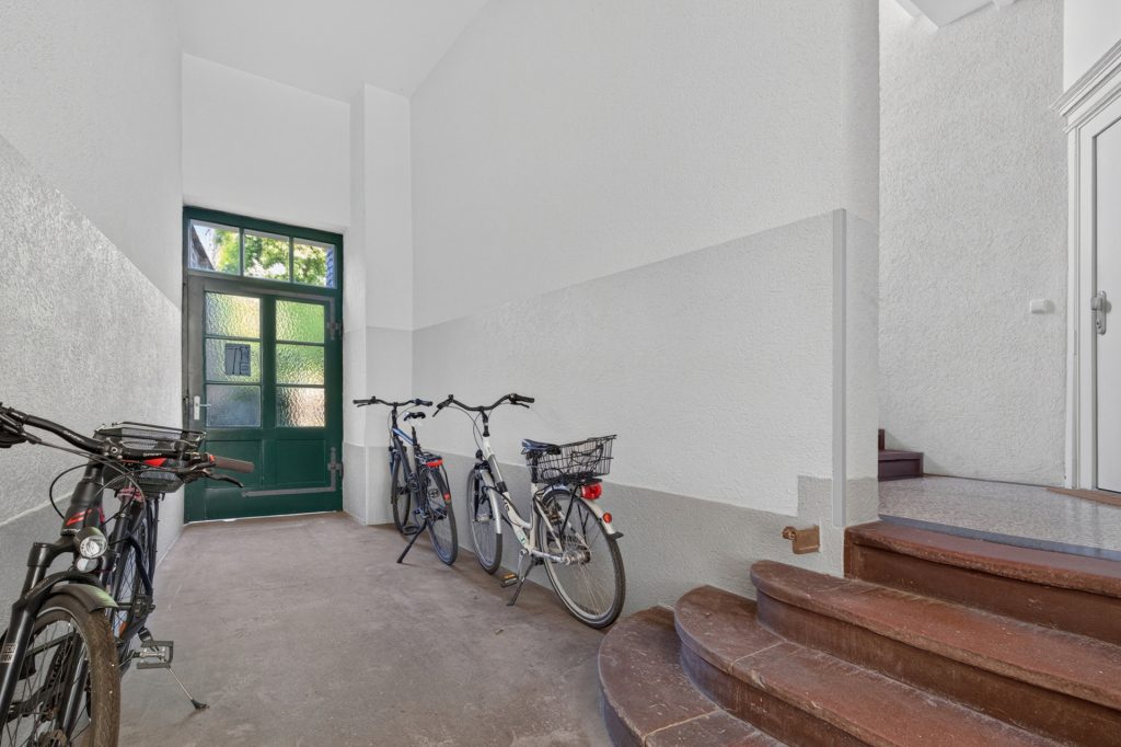 HUST Immobilien GmbH & Co. KG - Immobilienangebot - Karlsruhe-Mühlburg - Wohnungen - Bezugsfreie 3-Zimmer-Wohnung mit Altbauflair in Mühlburg