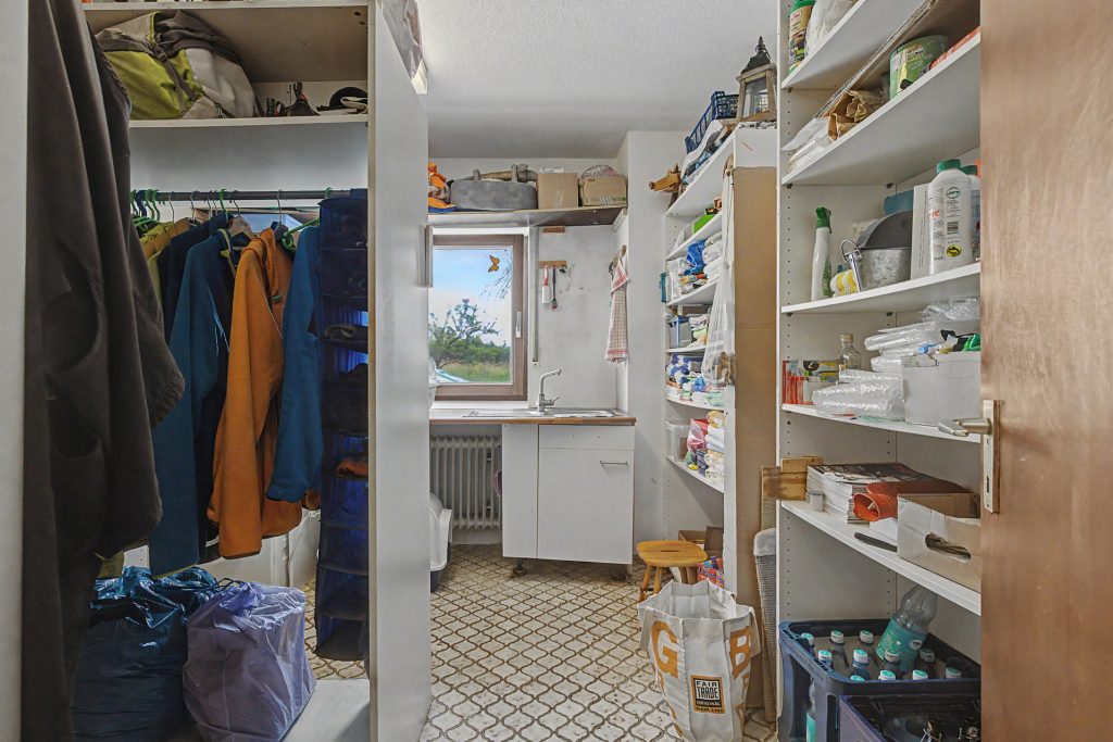 HUST Immobilien GmbH & Co. KG - Immobilienangebot - Karlsruhe - Alle - Charmante Doppelhaushälfte in Feldrandlage – Wohnen mit viel Platz und Naturanschluss im Thomashof