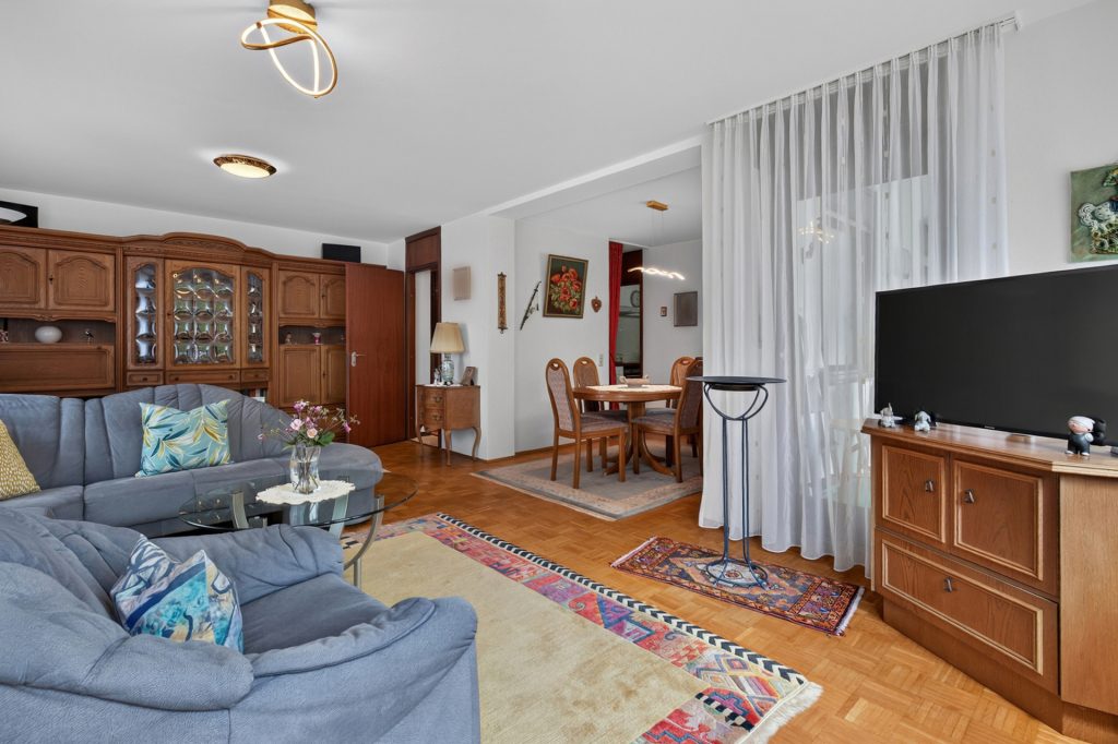HUST Immobilien GmbH & Co. KG - Immobilienangebot - Karlsruhe-Rüppurr - Häuser - Solide Kapitalanlage in gefragter Karlsruher Wohnlage - 4-Familienhaus mit 2 Garagen