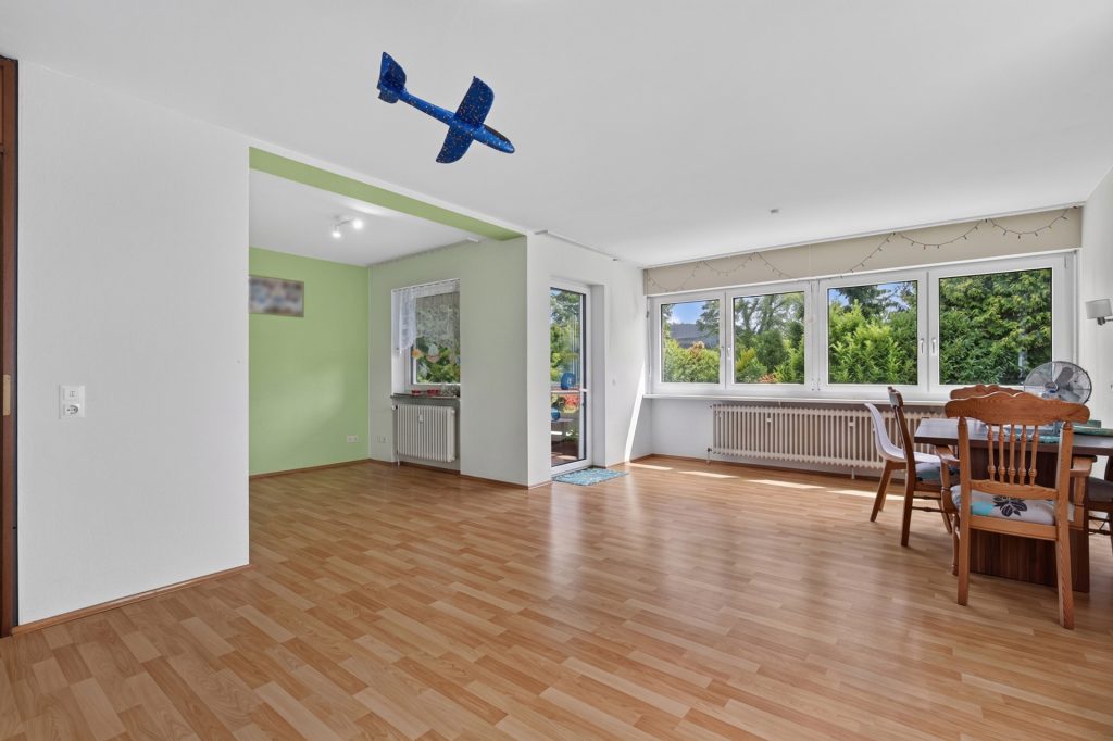 HUST Immobilien GmbH & Co. KG - Immobilienangebot - Karlsruhe-Rüppurr - Häuser - Solide Kapitalanlage in gefragter Karlsruher Wohnlage - 4-Familienhaus mit 2 Garagen