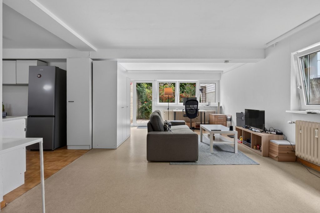 HUST Immobilien GmbH & Co. KG - Immobilienangebot - Karlsruhe-Rüppurr - Häuser - Solide Kapitalanlage in gefragter Karlsruher Wohnlage - 4-Familienhaus mit 2 Garagen