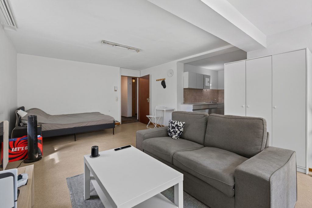HUST Immobilien GmbH & Co. KG - Immobilienangebot - Karlsruhe-Rüppurr - Häuser - Solide Kapitalanlage in gefragter Karlsruher Wohnlage - 4-Familienhaus mit 2 Garagen