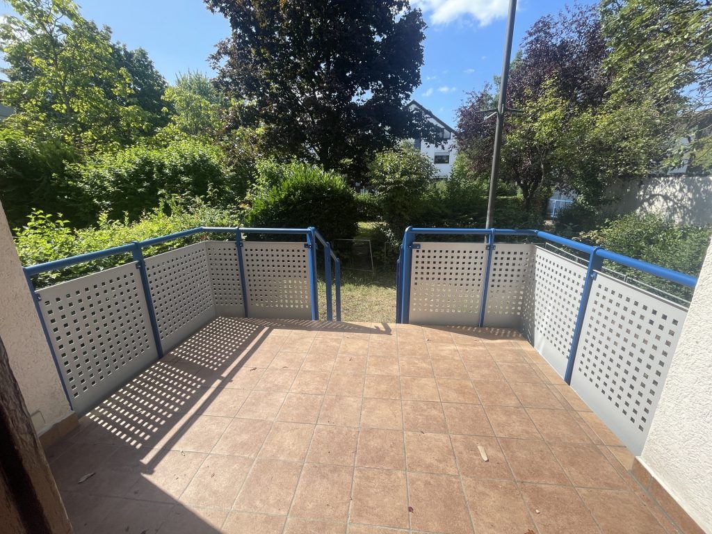 HUST Immobilien GmbH & Co. KG - Immobilienangebot - Karlsruhe / Aue - Alle - Viel Platz zum Wohlfühlen: Charmante 4-Zimmer-Maisonette mit Garten und Tiefgarage in Durlach-Aue