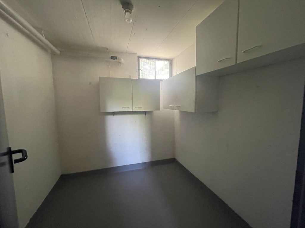 HUST Immobilien GmbH & Co. KG - Immobilienangebot - Karlsruhe / Aue - Alle - Viel Platz zum Wohlfühlen: Charmante 4-Zimmer-Maisonette mit Garten und Tiefgarage in Durlach-Aue