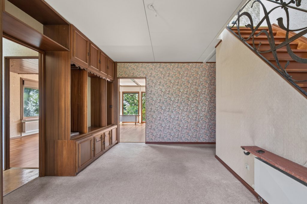HUST Immobilien GmbH & Co. KG - Immobilienangebot - Eggenstein-Leopoldshafen - Alle - Viel Platz für die Familie: Haus mit Garten und Garage auf Eckgrundstück in Eggenstein