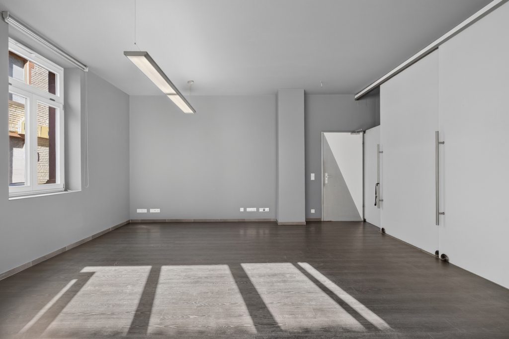 HUST Immobilien GmbH & Co. KG - Immobilienangebot - Karlsruhe - Alle - Attraktive Gewerbehalle in der Karlsruher Oststadt – ca. 240 m² ab sofort zu vermieten
