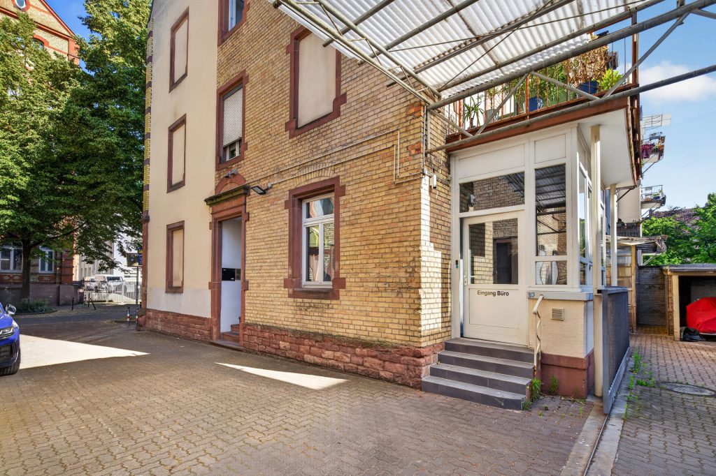 HUST Immobilien GmbH & Co. KG - Immobilienangebot - Karlsruhe - Alle - Attraktive Gewerbehalle in der Karlsruher Oststadt – ca. 240 m² ab sofort zu vermieten