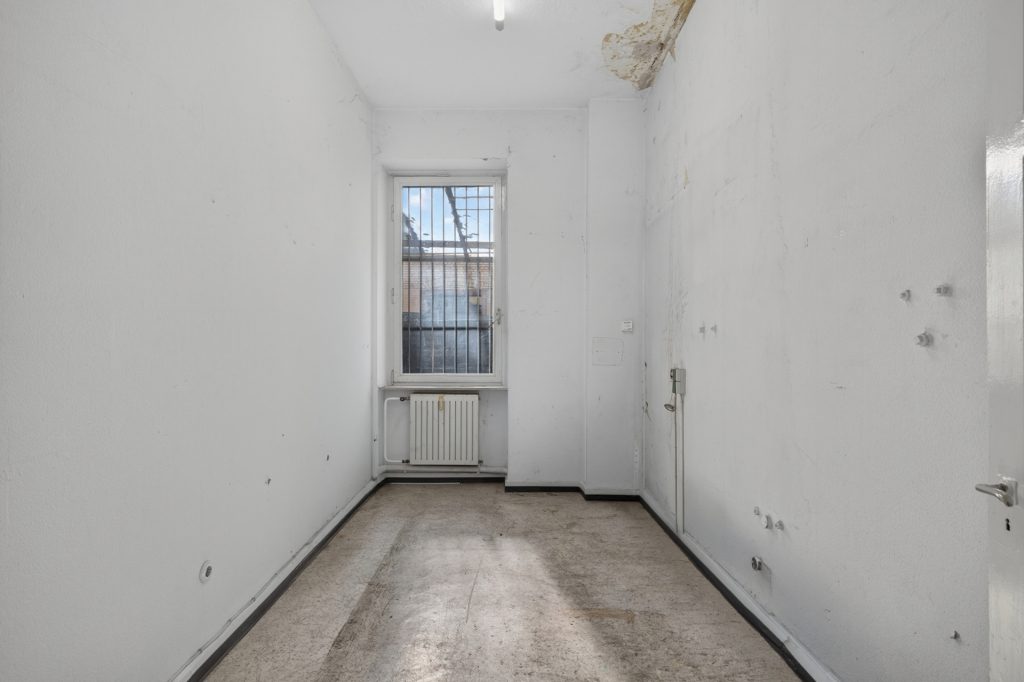 HUST Immobilien GmbH & Co. KG - Immobilienangebot - Karlsruhe - Alle - Helle Altbau-Bürofläche im Herzen der Oststadt – sofort frei