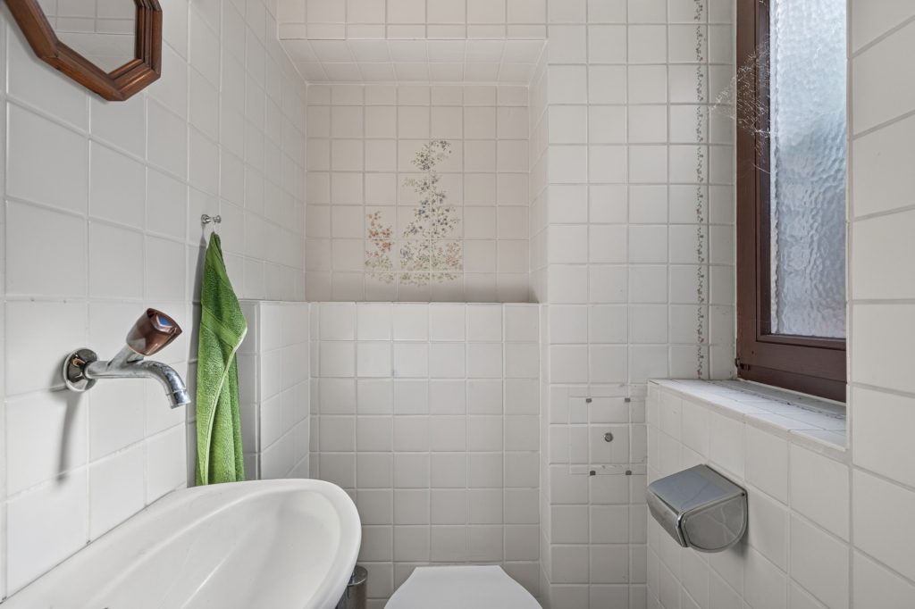 HUST Immobilien GmbH & Co. KG - Immobilienangebot - Karlsruhe - Alle - Helle Altbau-Bürofläche im Herzen der Oststadt – sofort frei