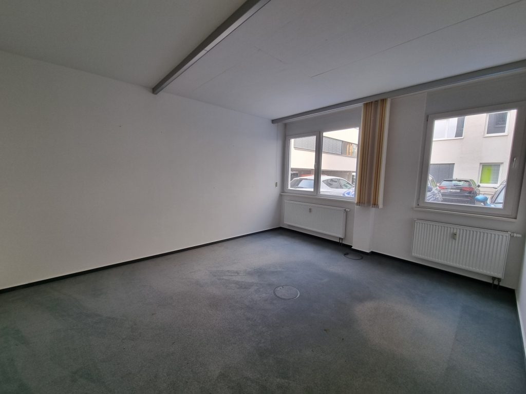 HUST Immobilien GmbH & Co. KG - Immobilienangebot - Karlsruhe - Alle - Mitten im Herzen der Durlacher Altstadt – Büroflächen in einem attraktiven Bürohaus