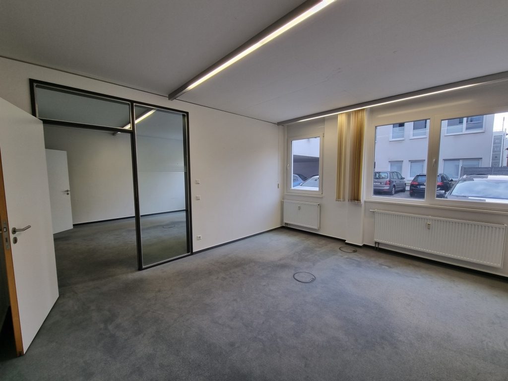 HUST Immobilien GmbH & Co. KG - Immobilienangebot - Karlsruhe - Alle - Mitten im Herzen der Durlacher Altstadt – Büroflächen in einem attraktiven Bürohaus