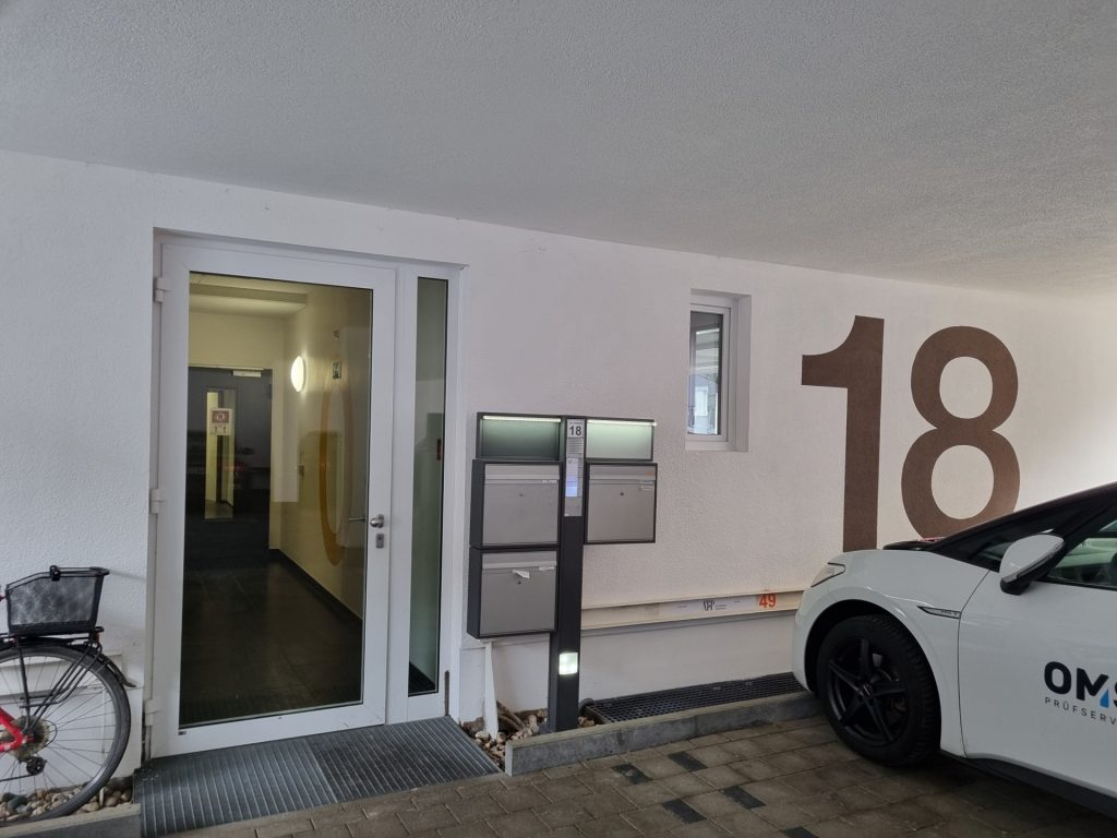 HUST Immobilien GmbH & Co. KG - Immobilienangebot - Karlsruhe - Alle - Mitten im Herzen der Durlacher Altstadt – Büroflächen in einem attraktiven Bürohaus