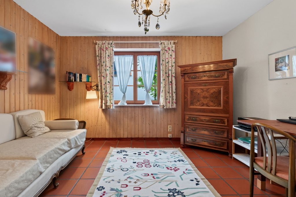 HUST Immobilien GmbH & Co. KG - Immobilienangebot - Neulingen - Alle - Landhaus-Idyll mit parkähnlichem Garten – rund 333 m² Wohn- und Nutzfläche zum Wohnen und Arbeiten