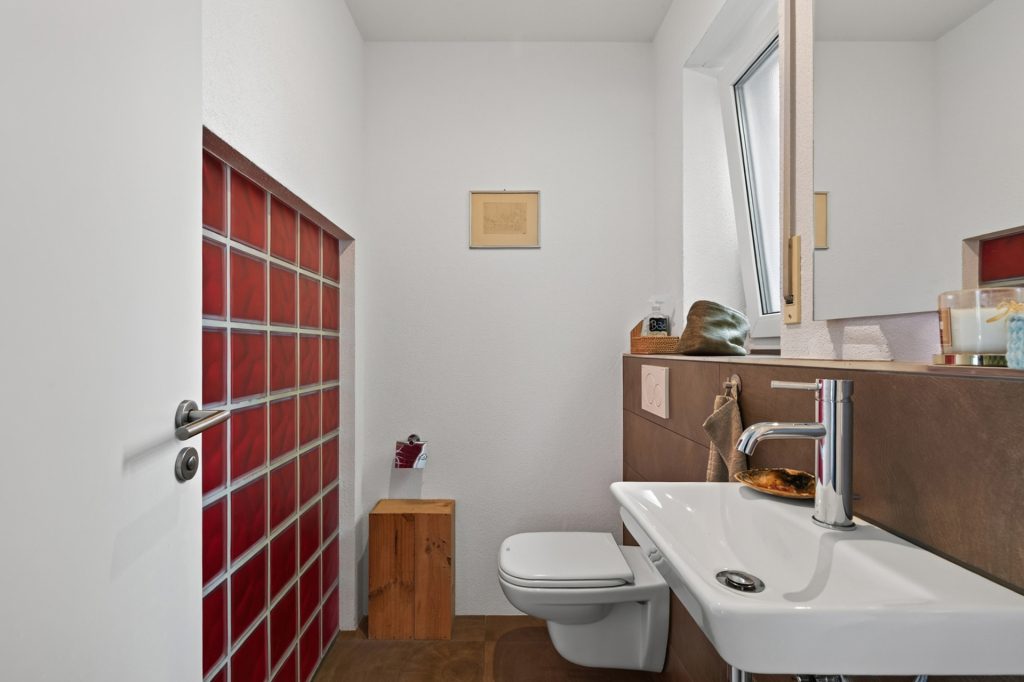 HUST Immobilien GmbH & Co. KG - Immobilienangebot - Keltern / Ellmendingen - Alle - Ankommen, wohlfühlen, Zuhause sein – moderne Doppelhaushälfte in Keltern / Ellmendingen