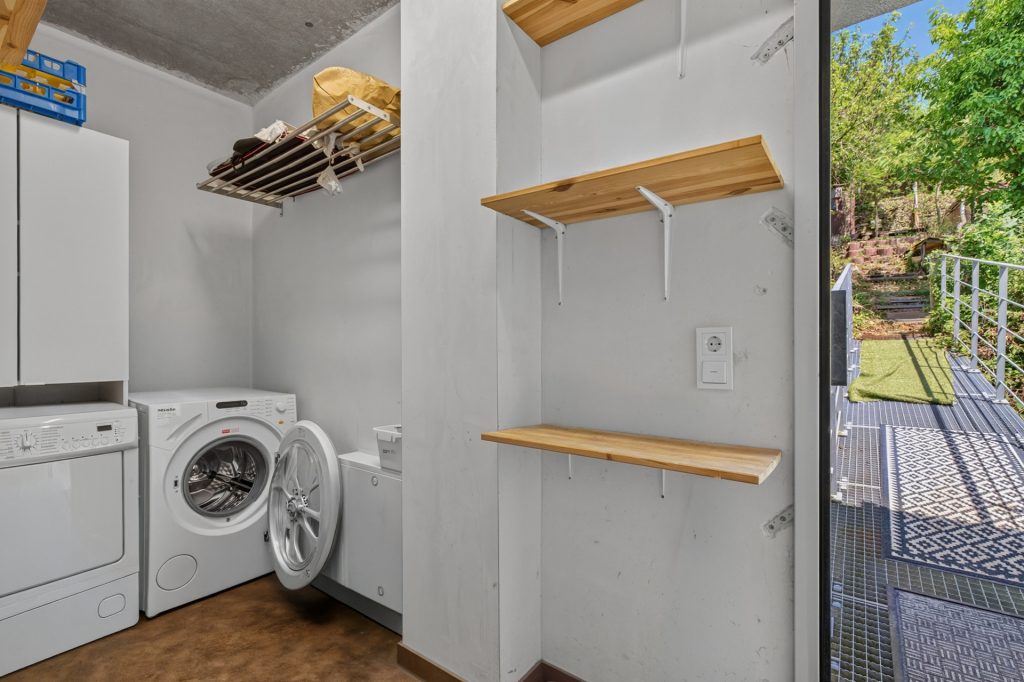 HUST Immobilien GmbH & Co. KG - Immobilienangebot - Keltern / Ellmendingen - Alle - Ankommen, wohlfühlen, Zuhause sein – moderne Doppelhaushälfte in Keltern / Ellmendingen
