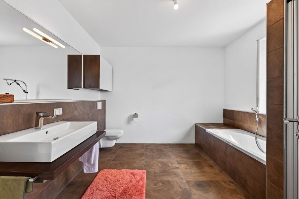 HUST Immobilien GmbH & Co. KG - Immobilienangebot - Keltern / Ellmendingen - Alle - Ankommen, wohlfühlen, Zuhause sein – moderne Doppelhaushälfte in Keltern / Ellmendingen