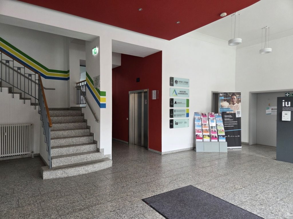 HUST Immobilien GmbH & Co. KG - Immobilienangebot - Karlsruhe - Alle - Seminar- und Schulungsflächen mit Werkräumen und Entfaltungsspielraum | ca. 700 m² | teilbar