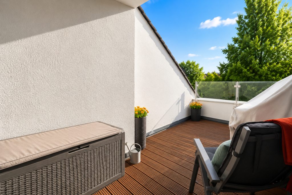 HUST Immobilien GmbH & Co. KG - Immobilienangebot - Frankfurt am Main - Wohnungen - Modernes, vermietetes Penthouse mit Dachterrasse und TG- Stellplatz in Frankfurt-Süd