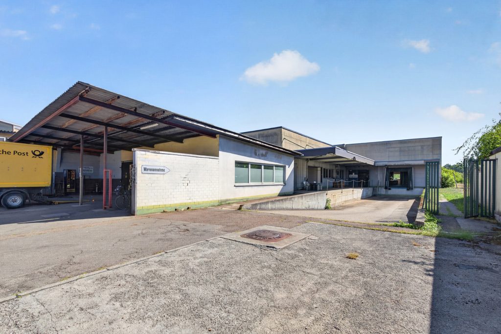 HUST Immobilien GmbH & Co. KG - Immobilienangebot - Lichtenau - Gewerbe - Vielseitiges Gewerbeareal – 6 Hallen, ca. 5.400 m² auf ca. 15.100 m² Grundstück in Lichtenau