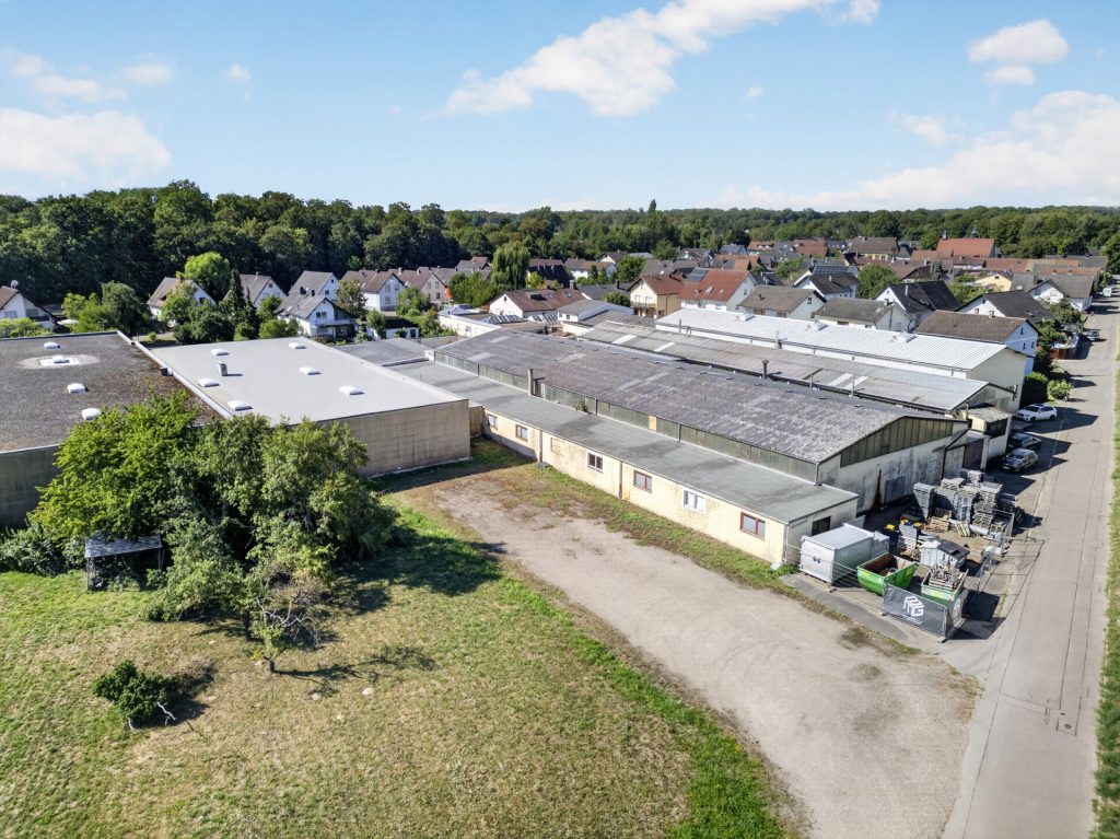 HUST Immobilien GmbH & Co. KG - Immobilienangebot - Lichtenau - Gewerbe - Vielseitiges Gewerbeareal – 6 Hallen, ca. 5.400 m² auf ca. 15.100 m² Grundstück in Lichtenau