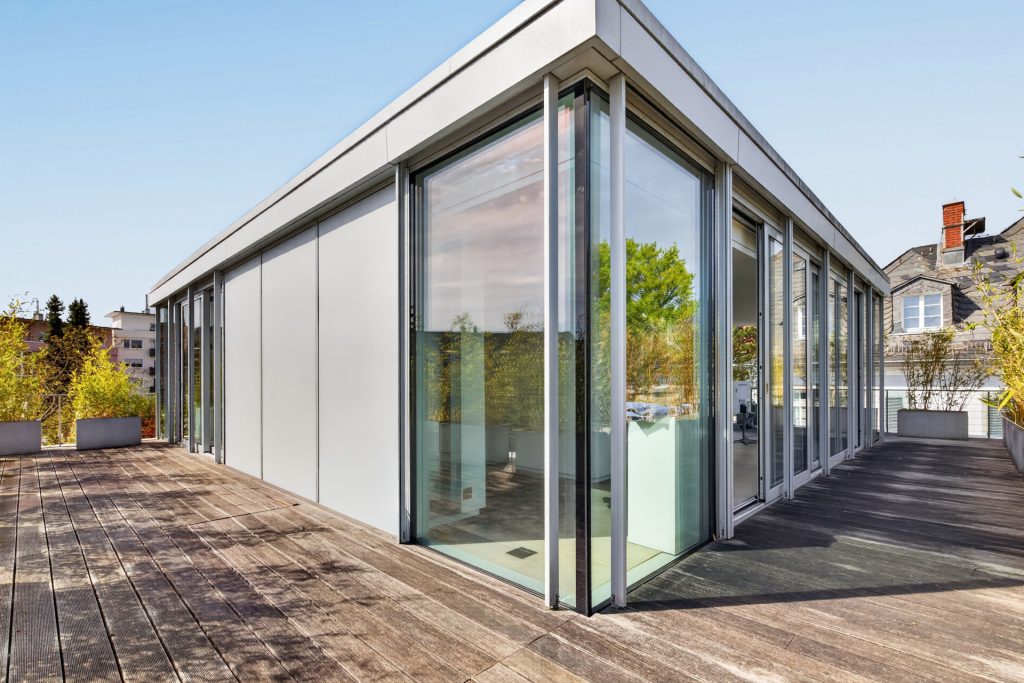 HUST Immobilien GmbH & Co. KG - Immobilienangebot - Karlsruhe - Häuser - Das Haus auf sieben Stützen – Architektenvilla am Rand der Beiertheimer Allee