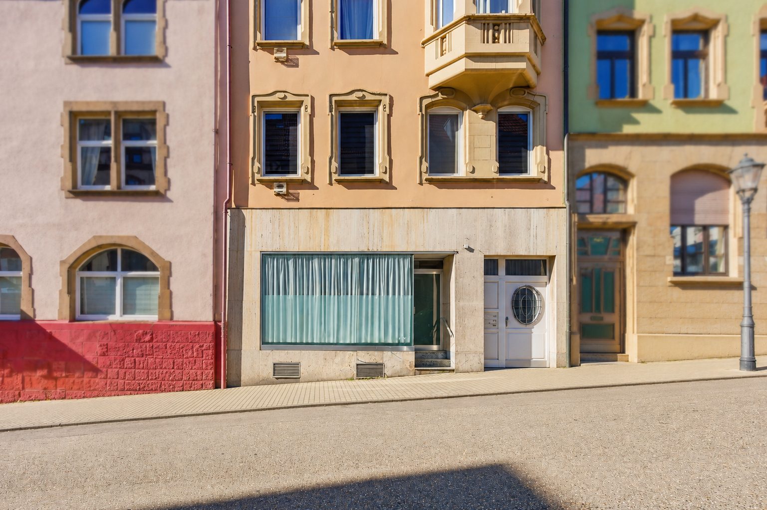 HUST Immobilien GmbH & Co. KG - Immobilienangebot - Pforzheim - Gewerbe - Leerstehender Laden in der Südweststadt - Sofort bezugsfrei!