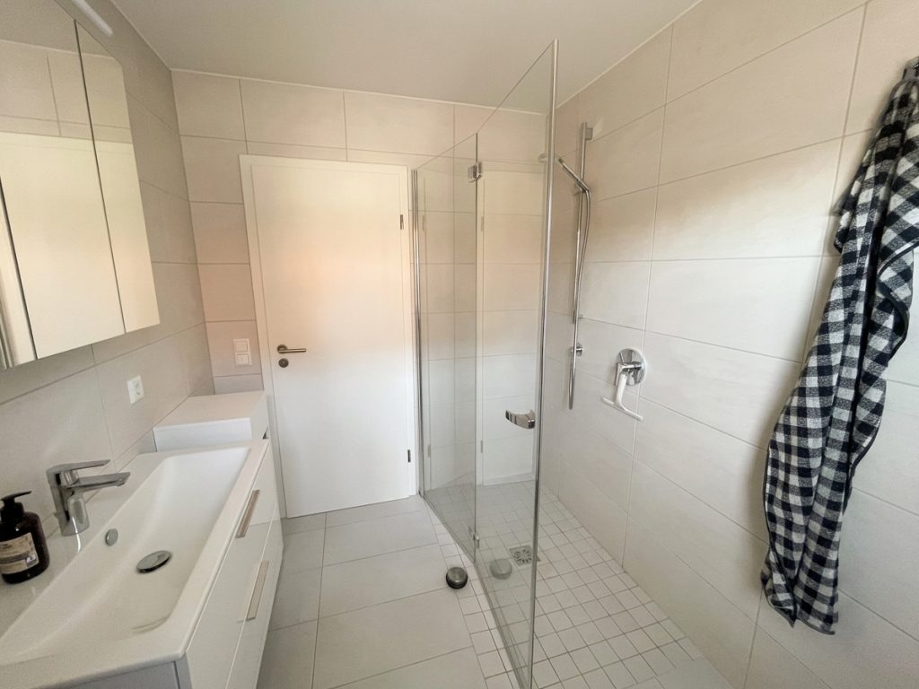 HUST Immobilien GmbH & Co. KG - Immobilienangebot - Rheinstetten - Wohnungen - Ruhige 3-Zimmer-Wohnung mit Terrassenoase – ideal für Paare und kleine Familien in Forchheim