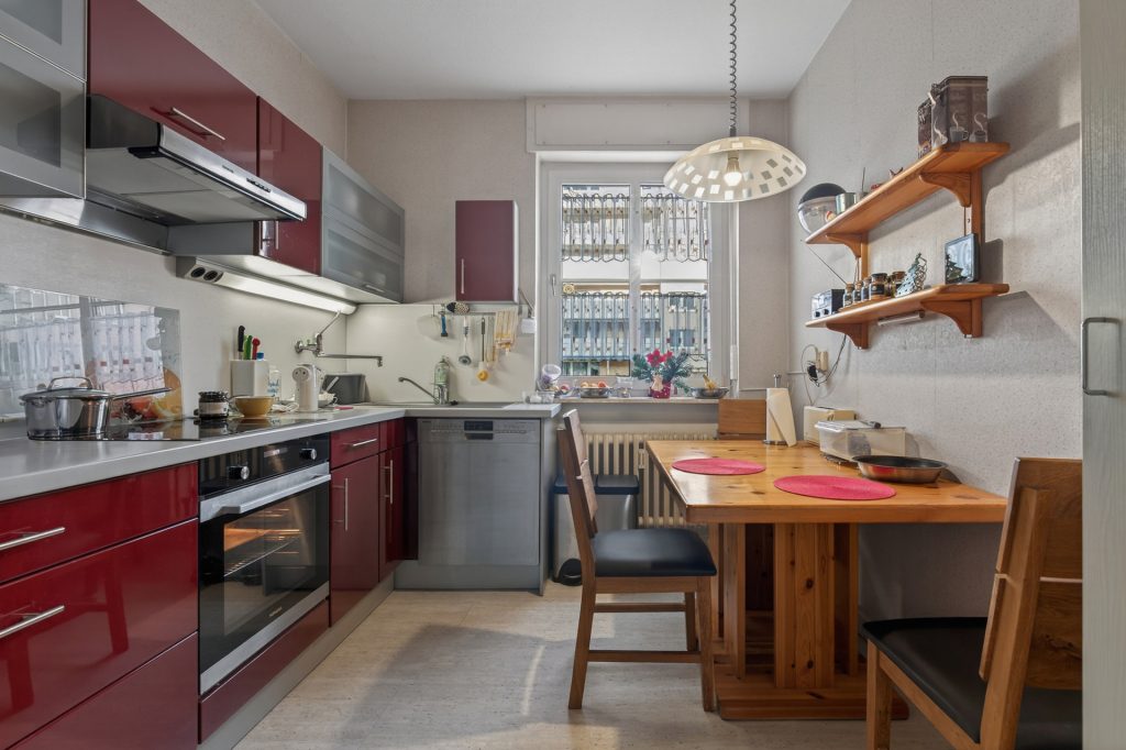 HUST Immobilien GmbH & Co. KG - Immobilienangebot - Karlsruhe / Mühlburg - Wohnungen - Attraktive Kapitalanlage in Karlsruhe-Mühlburg – 3-Zimmer-Wohnung, seit über 40 Jahren vermietet