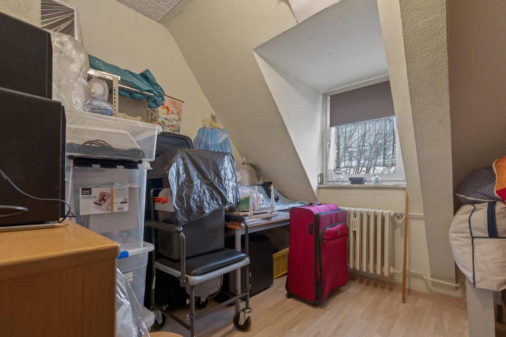HUST Immobilien GmbH & Co. KG - Immobilienangebot - Karlsruhe / Mühlburg - Wohnungen - Attraktive Kapitalanlage in Karlsruhe-Mühlburg – 3-Zimmer-Wohnung, seit über 40 Jahren vermietet