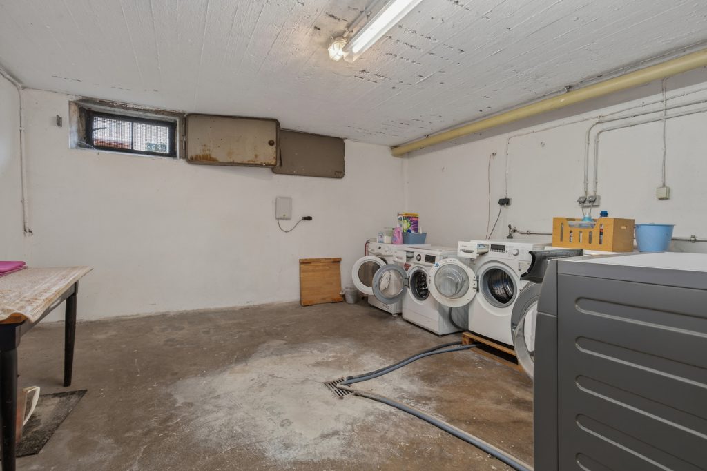 HUST Immobilien GmbH & Co. KG - Immobilienangebot - Karlsruhe / Mühlburg - Wohnungen - Attraktive Kapitalanlage in Karlsruhe-Mühlburg – 3-Zimmer-Wohnung, seit über 40 Jahren vermietet