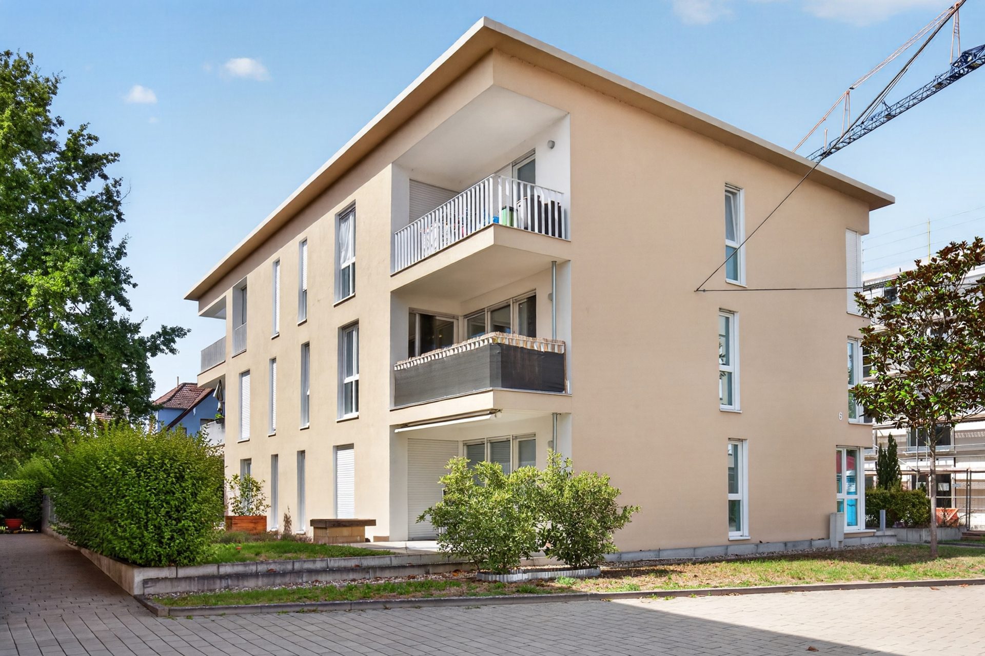 HUST Immobilien GmbH & Co. KG - Immobilienangebot - Kandel - Wohnungen - Ohne eine einzige Stufe: 3-Zimmer-Wohnung mit Aufzug bis vor die Tür und breitem TG-Stellplatz