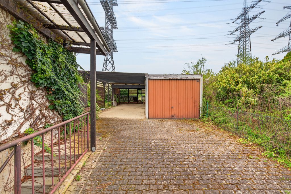 HUST Immobilien GmbH & Co. KG - Immobilienangebot - Rheinstetten / Forchheim - Häuser - Bestandshaus zum Abriss mit 979 m² Baugrund – seltene Chance in Rheinstetten-Forchheim