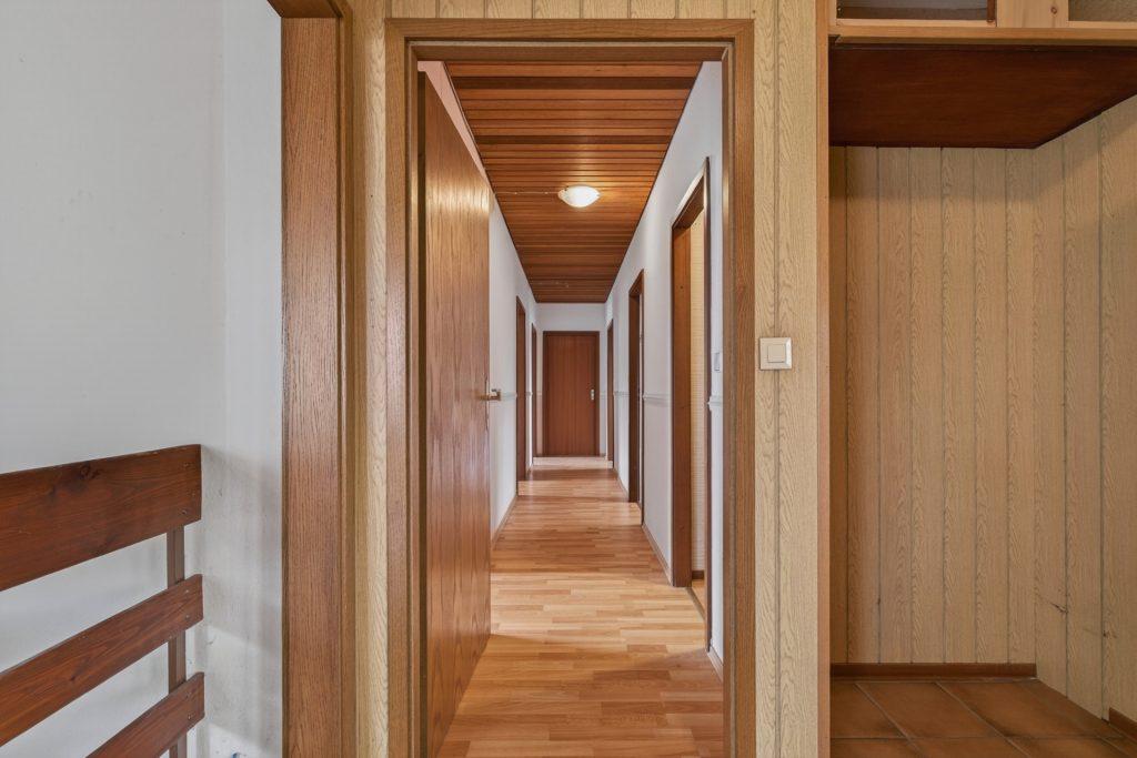 HUST Immobilien GmbH & Co. KG - Immobilienangebot - Rheinstetten / Forchheim - Häuser - Bestandshaus zum Abriss mit 979 m² Baugrund – seltene Chance in Rheinstetten-Forchheim