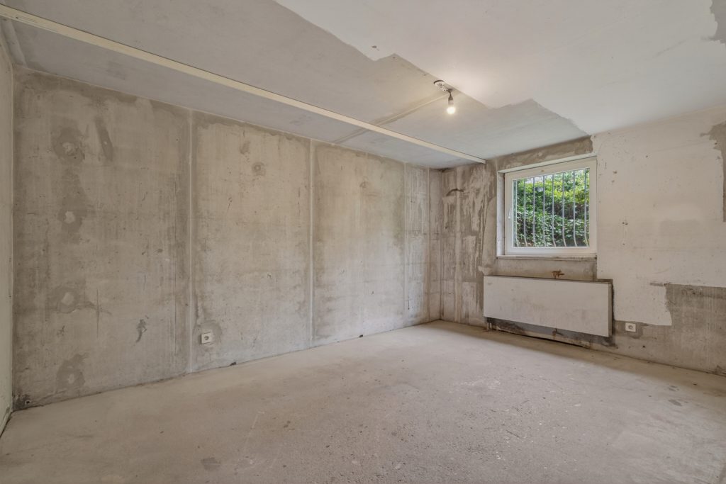 HUST Immobilien GmbH & Co. KG - Immobilienangebot - Rheinstetten / Forchheim - Häuser - Bestandshaus zum Abriss mit 979 m² Baugrund – seltene Chance in Rheinstetten-Forchheim