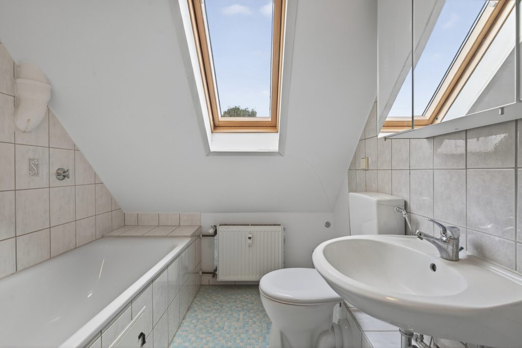 HUST Immobilien GmbH & Co. KG - Immobilienangebot - Ettlingen / Spessart - Häuser - Wohnen & Investieren – Mehrfamilienhaus mit drei Wohneinheiten in Ettlingen-Spessart