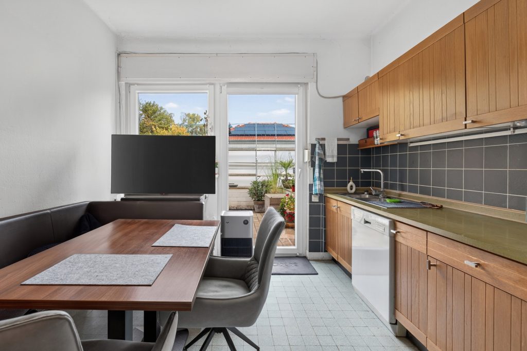 HUST Immobilien GmbH & Co. KG - Immobilienangebot - Ettlingen / Spessart - Häuser - Wohnen & Investieren – Mehrfamilienhaus mit drei Wohneinheiten in Ettlingen-Spessart