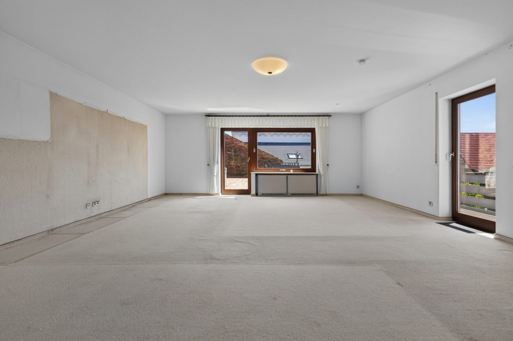 HUST Immobilien GmbH & Co. KG - Immobilienangebot - Ettlingen / Spessart - Häuser - Viel Platz für Ihre Wohnideen – 1–2-Familienhaus in Spessart sucht neue Eigentümer