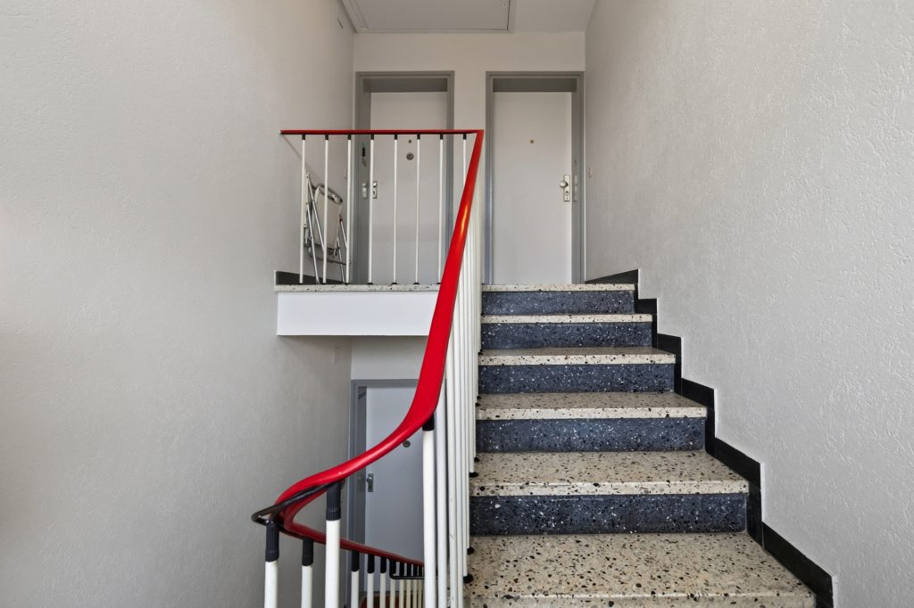 HUST Immobilien GmbH & Co. KG - Immobilienangebot - Karlsruhe - Wohnungen - Ideal für Selbstnutzer und Kapitalanleger - freie 3-Zi.-DG-Whg. mit 2 Balkonen in Weiherfeld