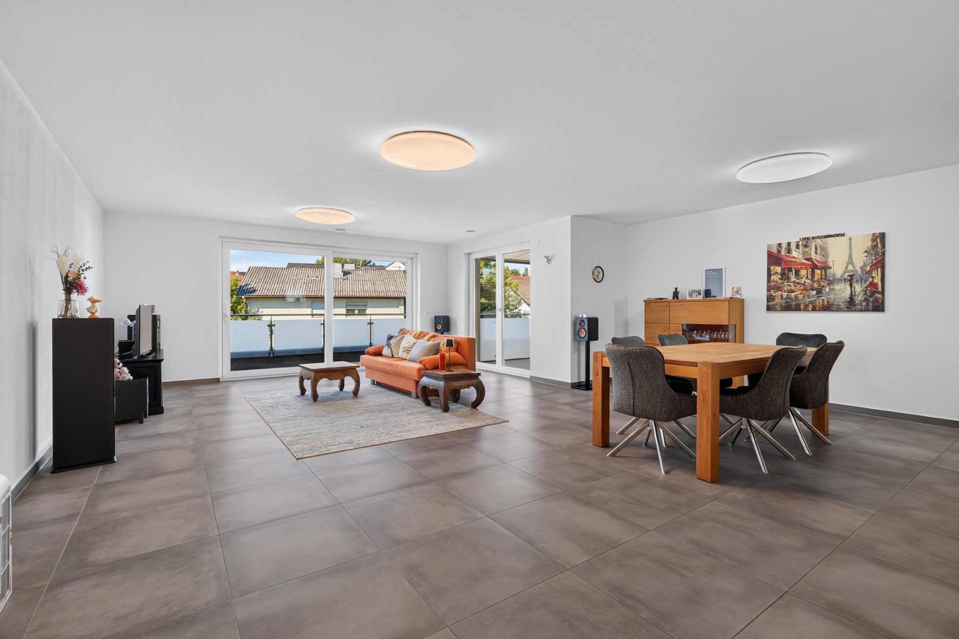 HUST Immobilien GmbH & Co. KG - Immobilienangebot - Niefern-Öschelbronn - Wohnungen - Modernes Penthouse mit schöner Dachterrasse – 159 m² Wohnkomfort mit 4 Zimmern und Weitblick