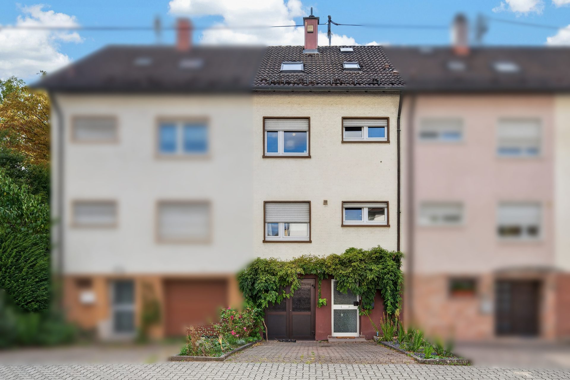 HUST Immobilien GmbH & Co. KG - Immobilienangebot - Karlsruhe - Häuser - Kompaktes Reihenhaus mit Garten – ideal für die junge Familie