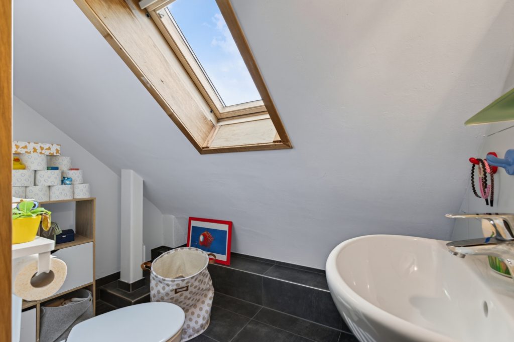 HUST Immobilien GmbH & Co. KG - Immobilienangebot - Karlsruhe - Häuser - Kompaktes Reihenhaus mit Garten – ideal für die junge Familie