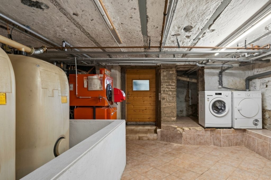 HUST Immobilien GmbH & Co. KG - Immobilienangebot - Straubenhardt / Ottenhausen - Häuser - Zeitloser Charme, neu entdeckt – Ihr Zuhause mit Geschichte in Ottenhausen