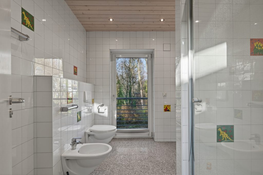 HUST Immobilien GmbH & Co. KG - Immobilienangebot - Karlsruhe / Durlach - Häuser - Grüne Oase in Karlsruhe-Durlach: Platz für Familie, Homeoffice und Mieteinnahmen